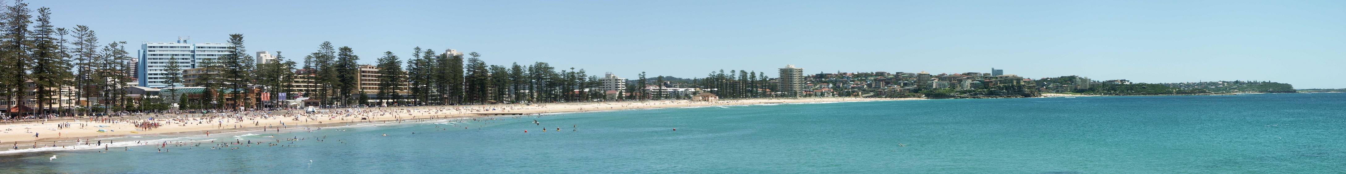 Manly_Beach_-_Pano